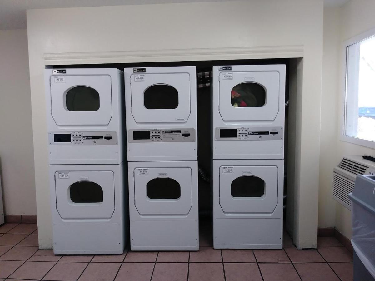 Intown Suites Extended Stay Albuquerque Nm Zewnętrze zdjęcie