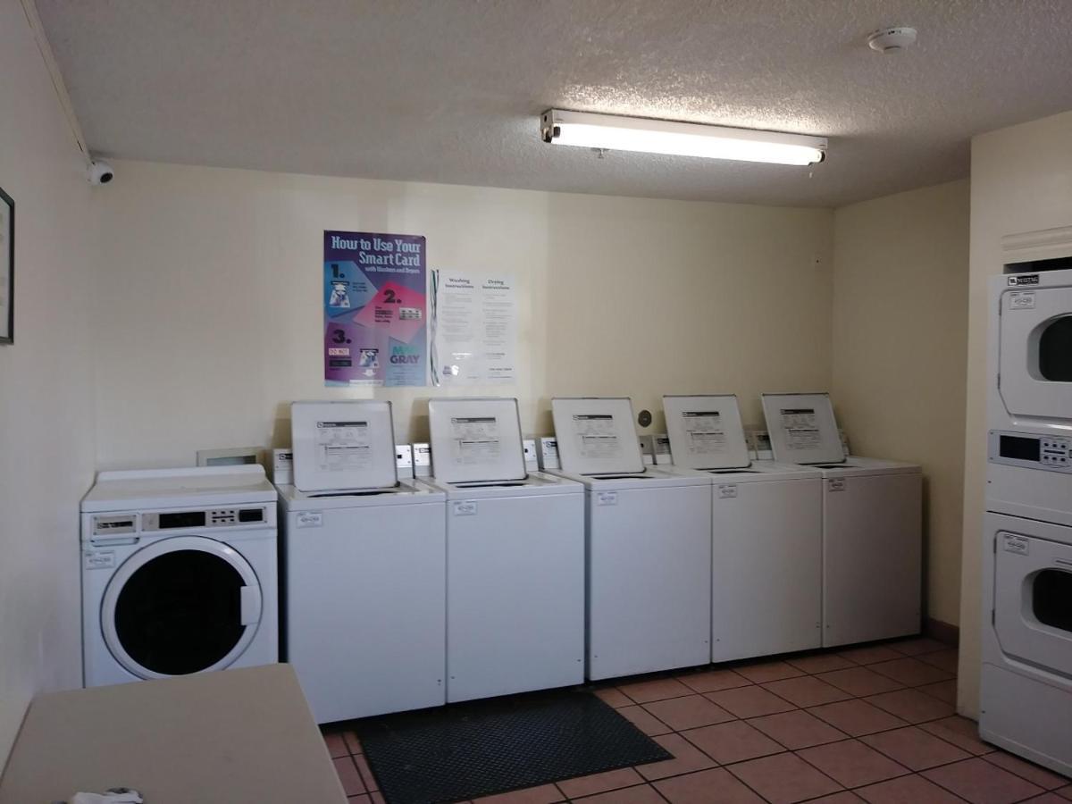 Intown Suites Extended Stay Albuquerque Nm Zewnętrze zdjęcie